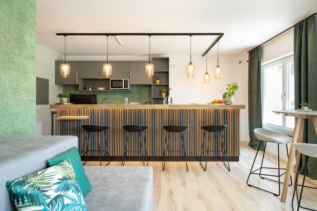 Snooze Apartments Alling Exterior photo