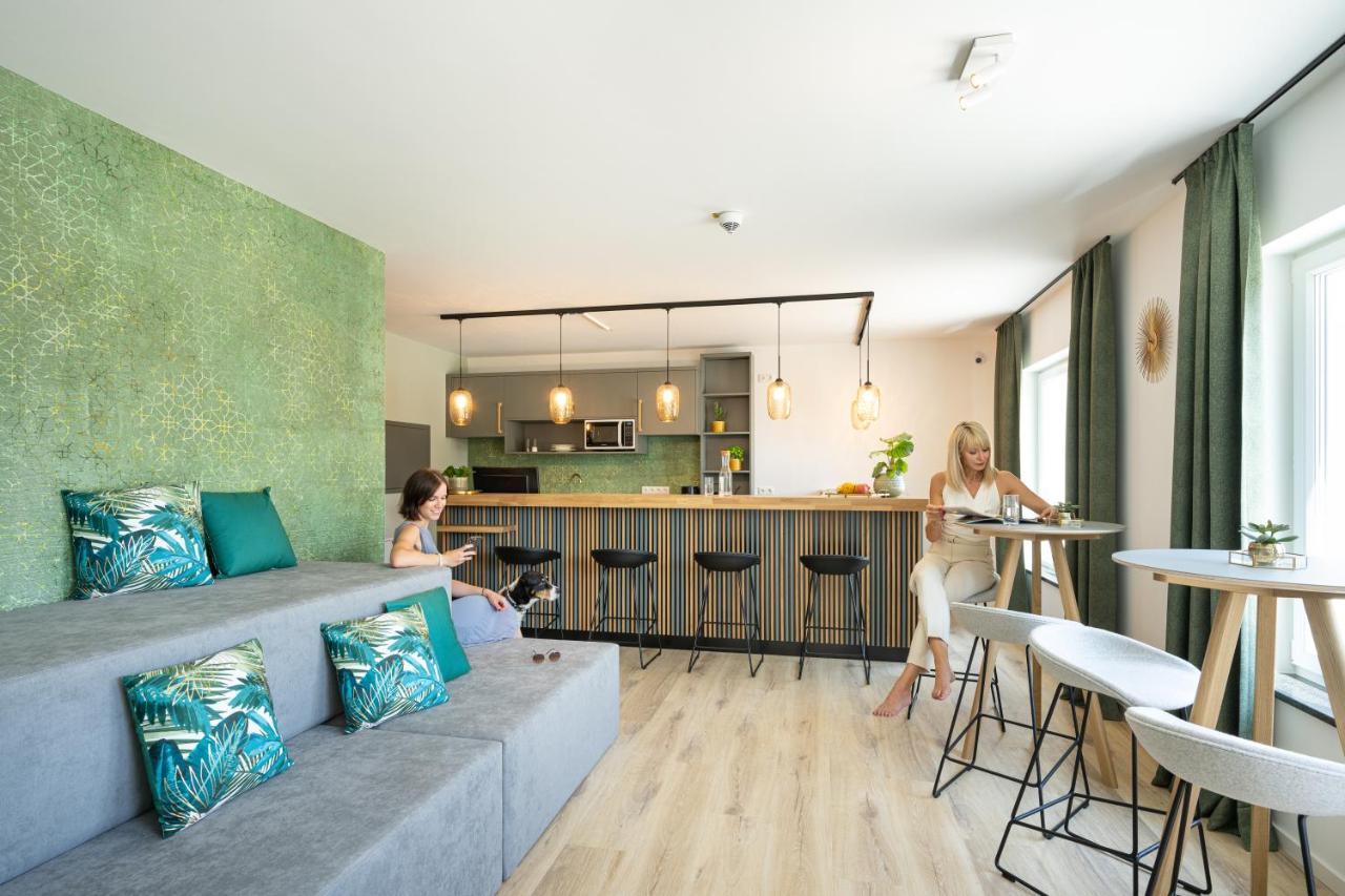 Snooze Apartments Alling Exterior photo